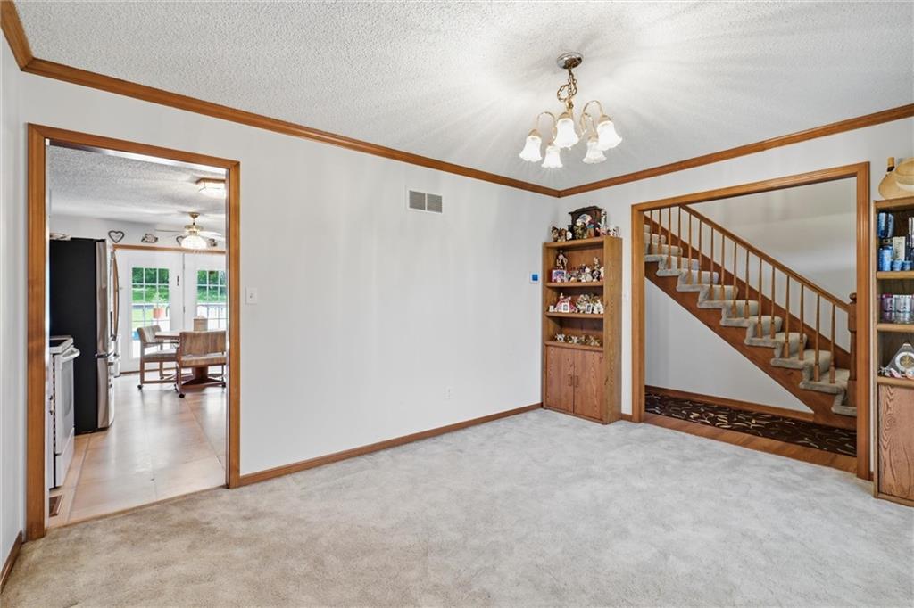 33405 E Oak Hill School Road Property Photo 11
