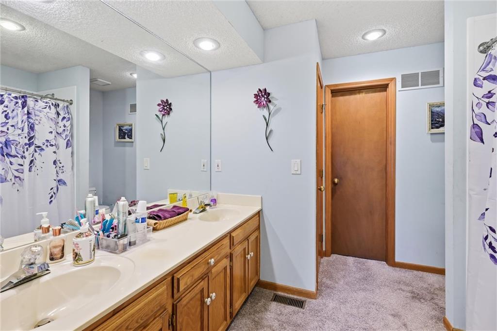 33405 E Oak Hill School Road Property Photo 20