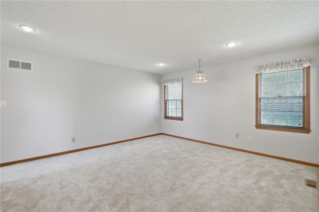 33405 E Oak Hill School Road Property Photo 22