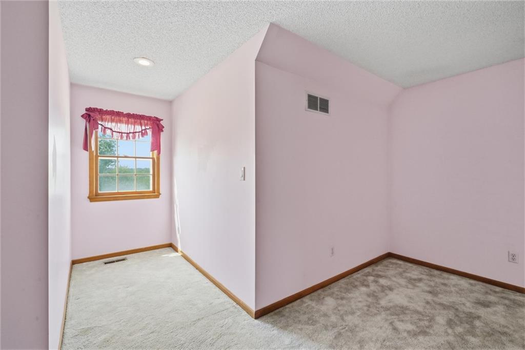 33405 E Oak Hill School Road Property Photo 24
