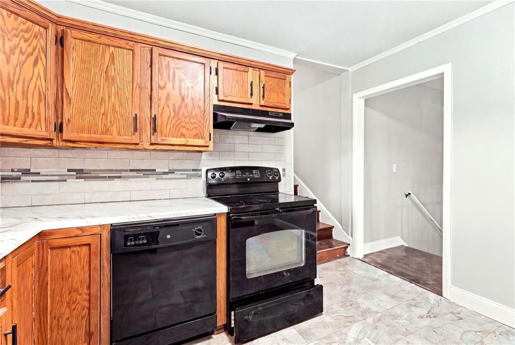 806 S Washington Avenue Property Photo 11