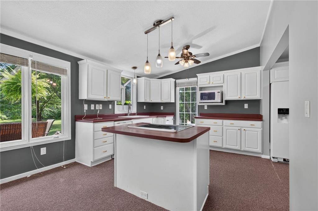 21405 S Harper Road Property Photo 13