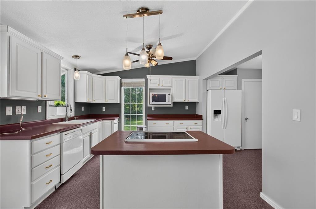 21405 S Harper Road Property Photo 14