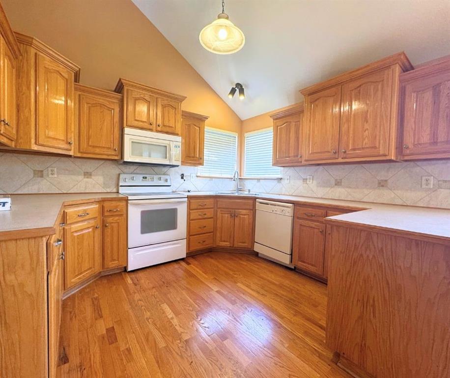 1301 Sawgrass Drive Property Photo 3