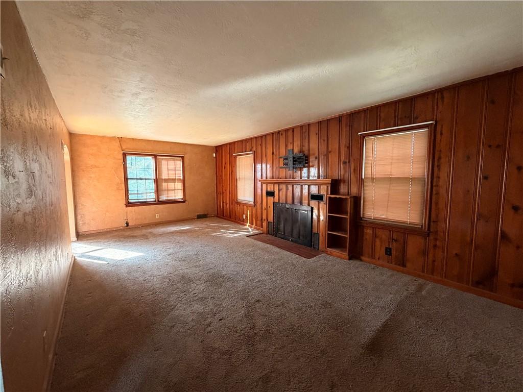 4004 Denton Road Property Photo 5