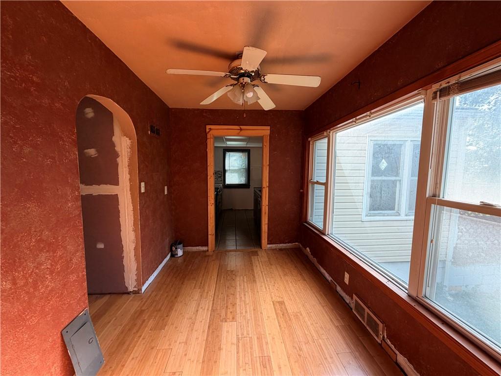 4004 Denton Road Property Photo 6