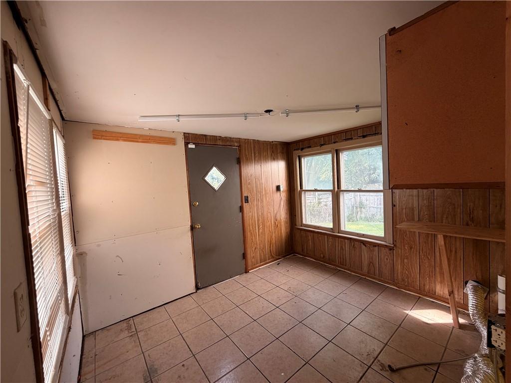 4004 Denton Road Property Photo 10