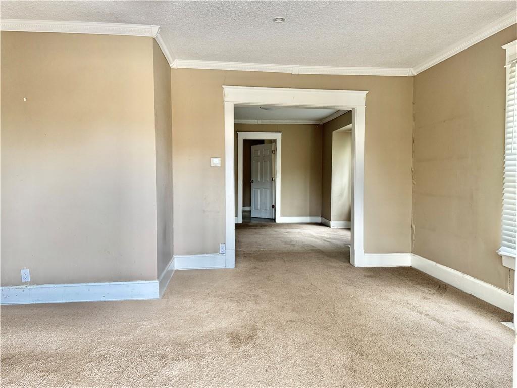 2516 W 43rd Avenue Property Photo 6