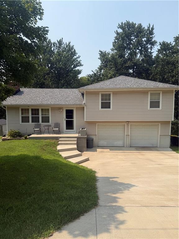 8024 Nw Cadwallader Street Property Photo 1