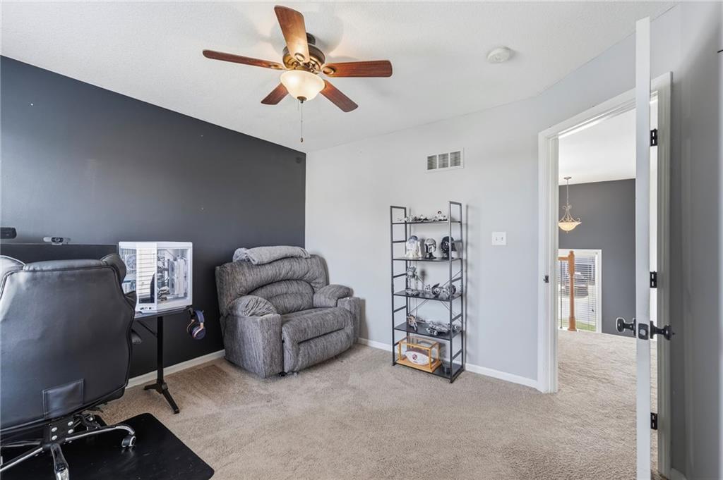 16912 Summit Drive Property Photo 23