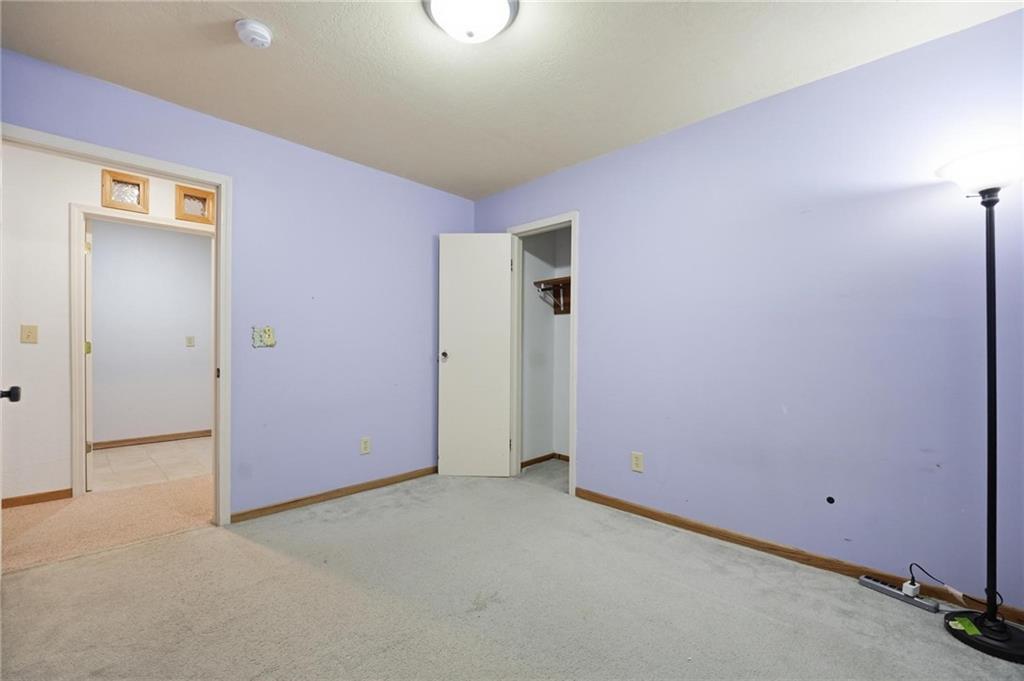 1109 E Gudgell Avenue Property Photo 29