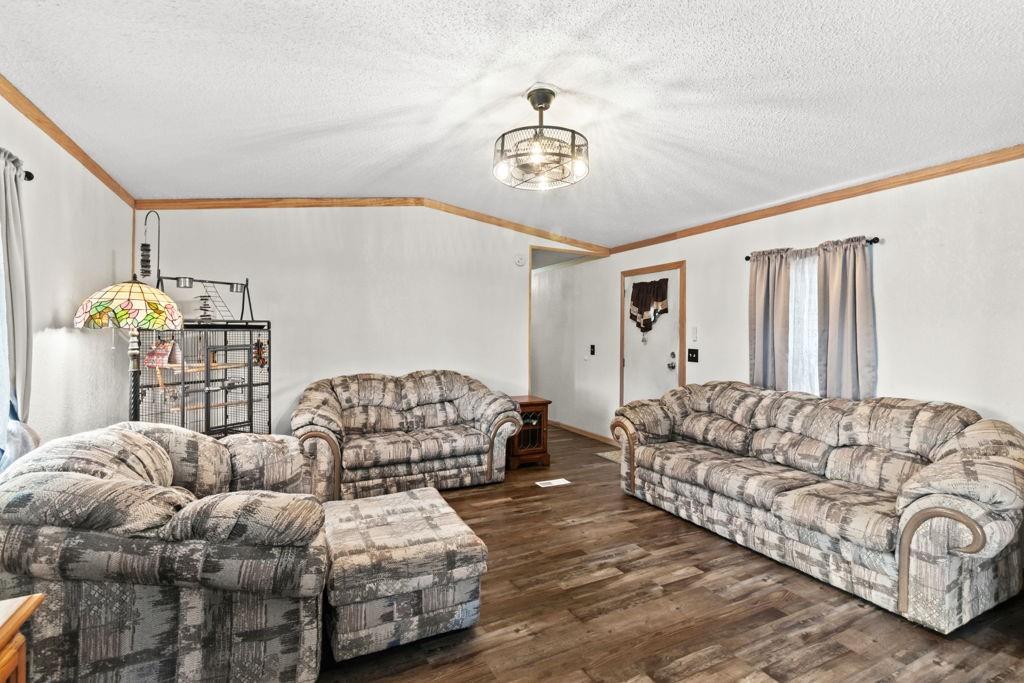845 S Carriage Drive Property Photo 7