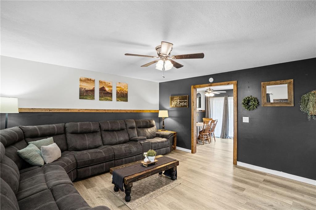 17562 C Highway Property Photo 6