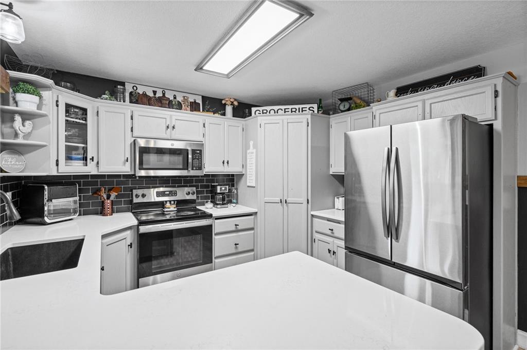 17562 C Highway Property Photo 11
