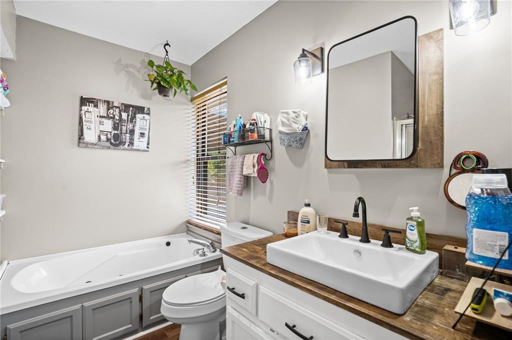 17562 C Highway Property Photo 16