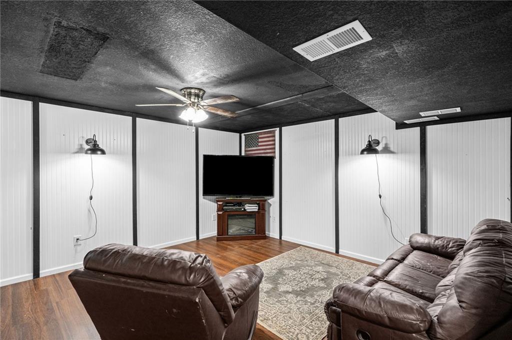 17562 C Highway Property Photo 25
