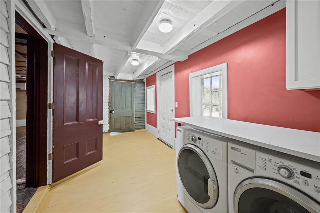 633 Main Street Property Photo 26
