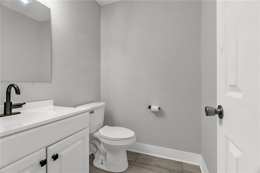 12735 W 108th Place Property Photo 8
