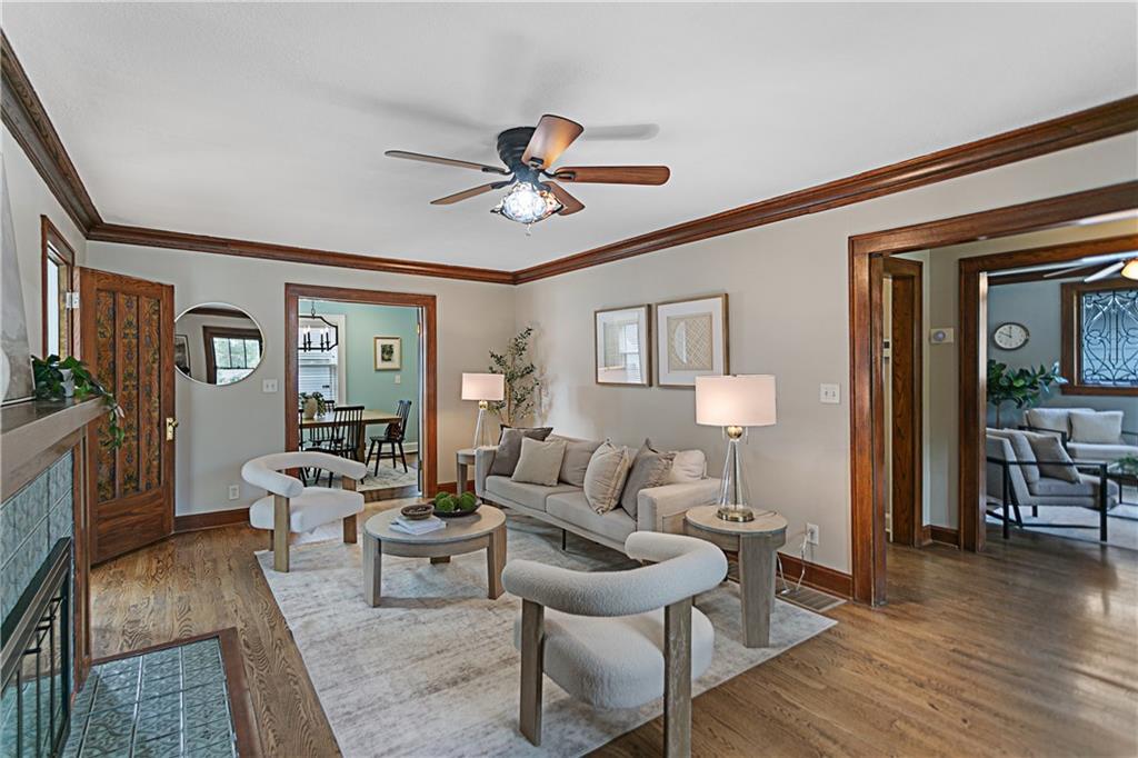 109 W 65th Street Property Photo 10