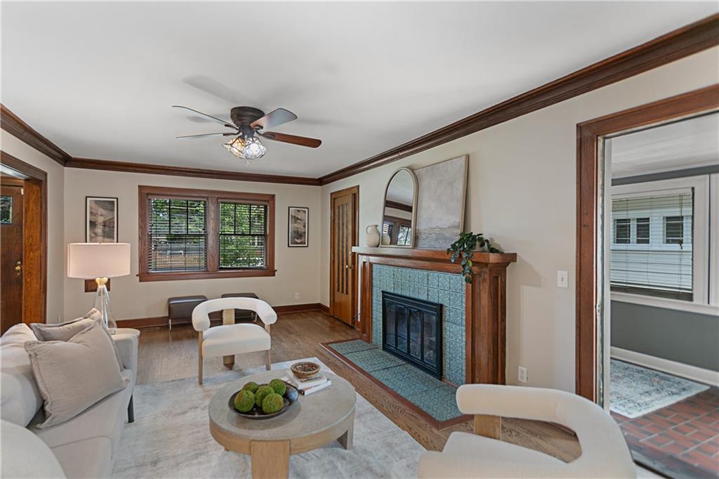 109 W 65th Street Property Photo 11