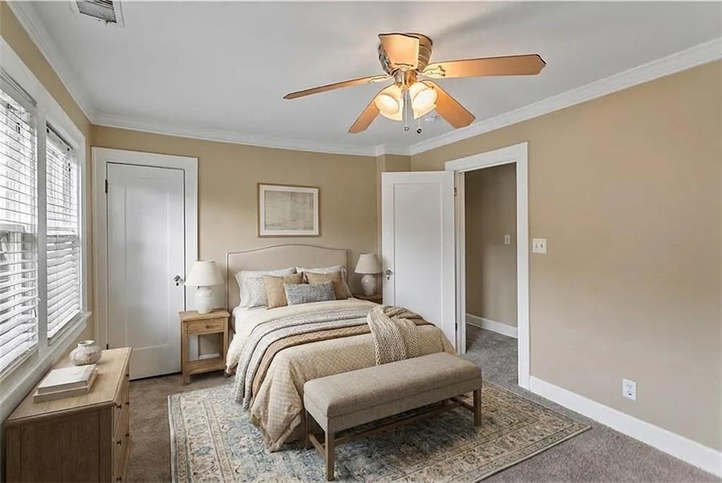 109 W 65th Street Property Photo 25