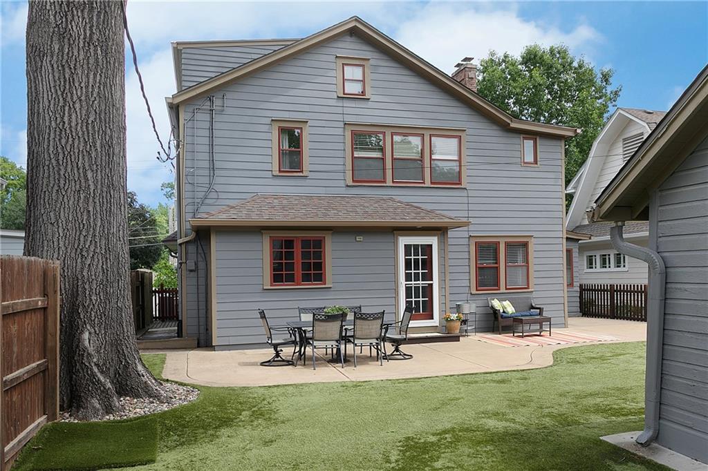 109 W 65th Street Property Photo 44