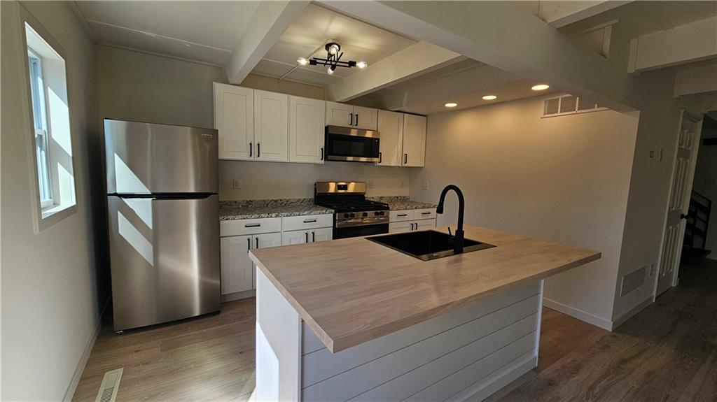 928 N 71st Street Property Photo 7