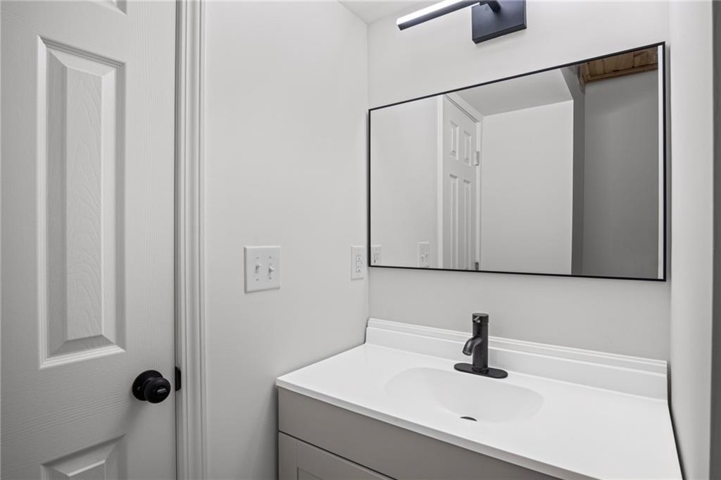 928 N 71st Street Property Photo 19