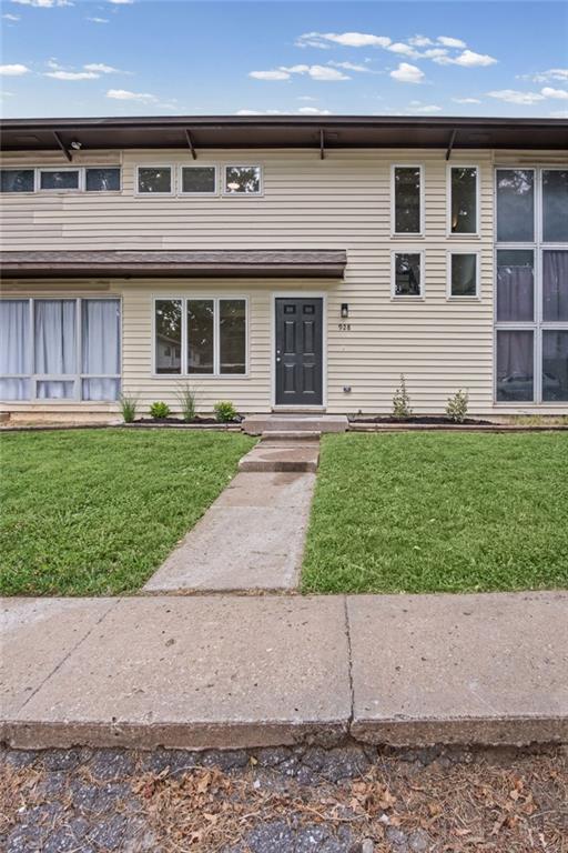 928 N 71st Street Property Photo 28