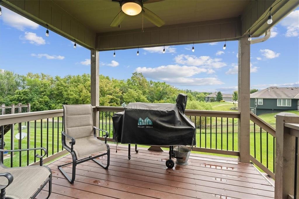 19013 Deer Run Street Property Photo 22