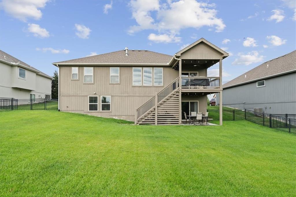 19013 Deer Run Street Property Photo 25