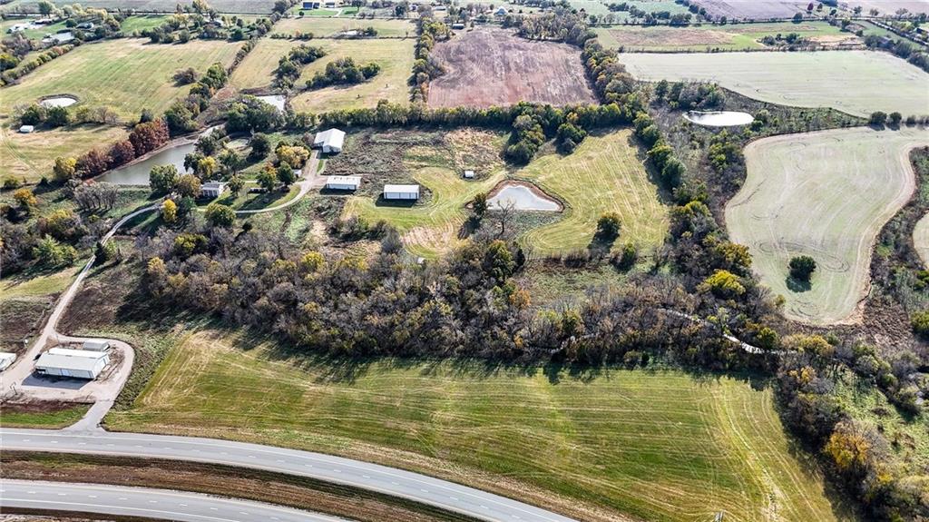 32703 S State Route 7 Highway Property Photo 23