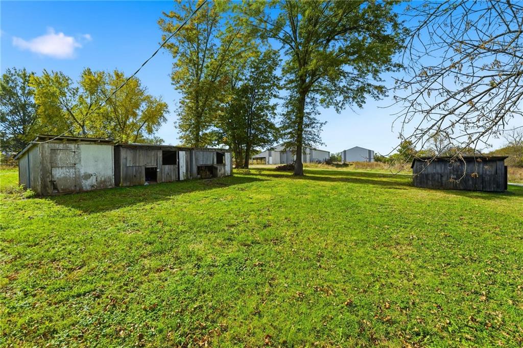 32703 S State Route 7 Highway Property Photo 43