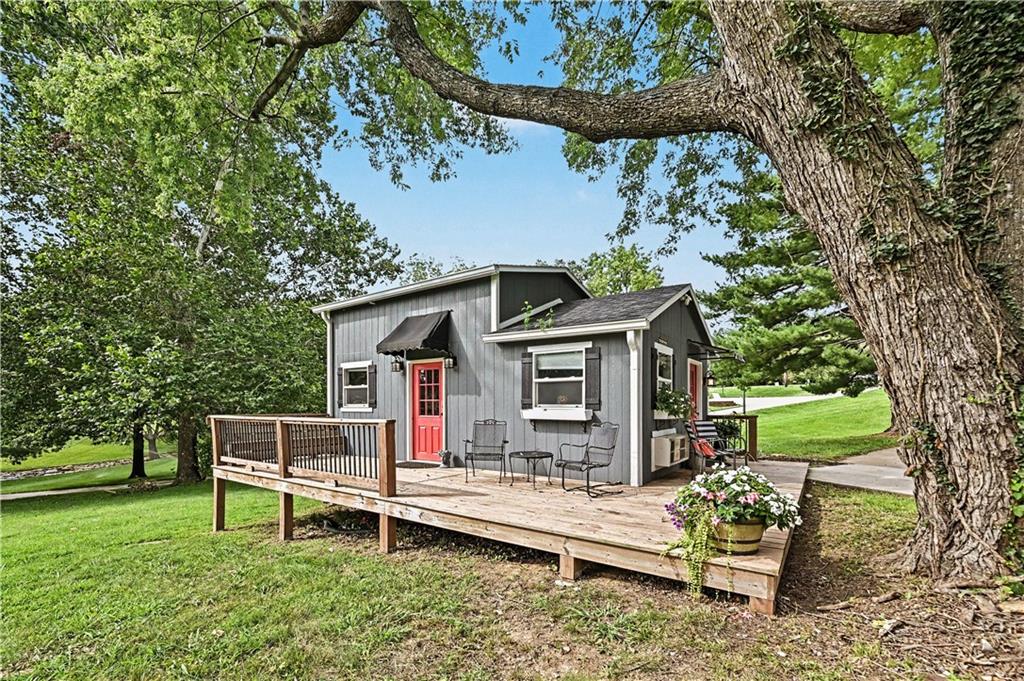 4811 Lees Summit Road Property Photo 10
