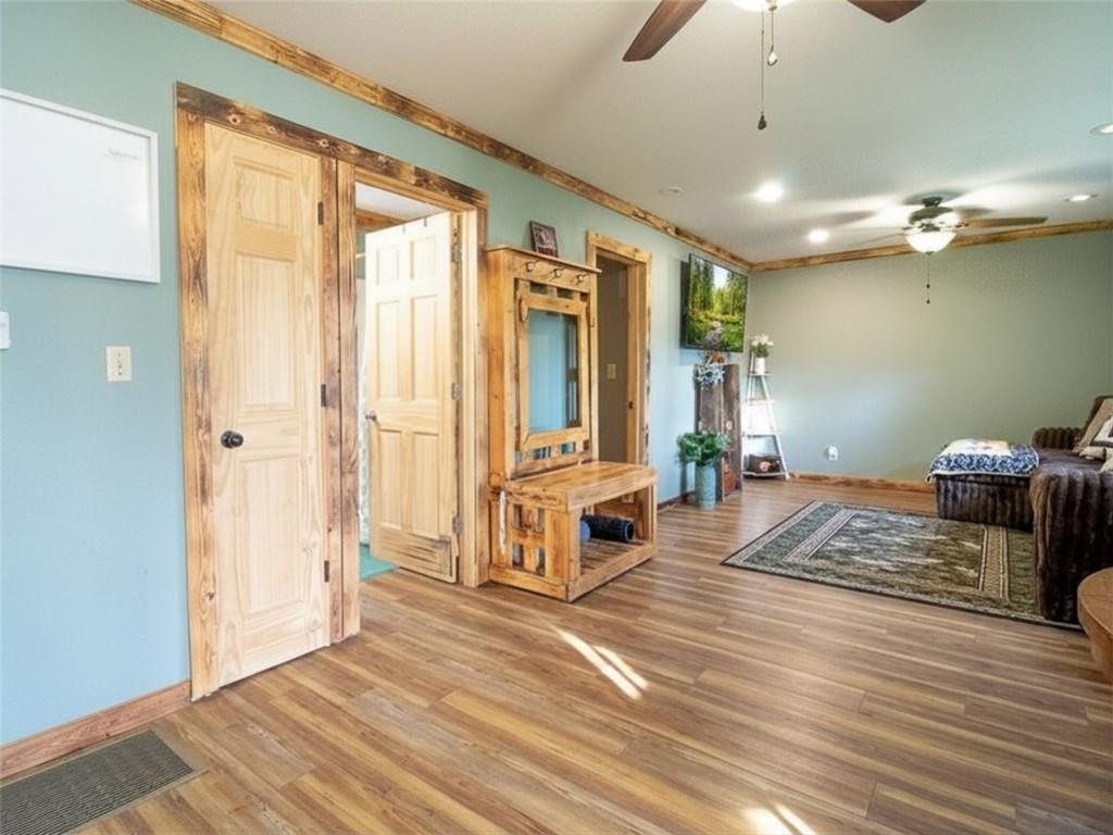 25438 Poplar Drive Property Photo 15