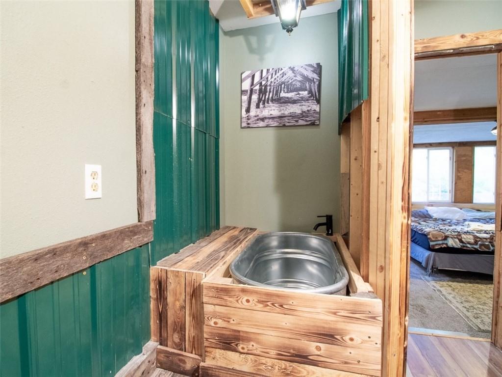 25438 Poplar Drive Property Photo 31