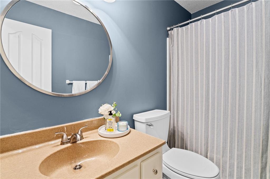 6214 W 155th Place Property Photo 31