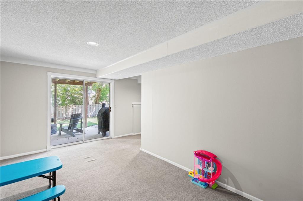 6214 W 155th Place Property Photo 33