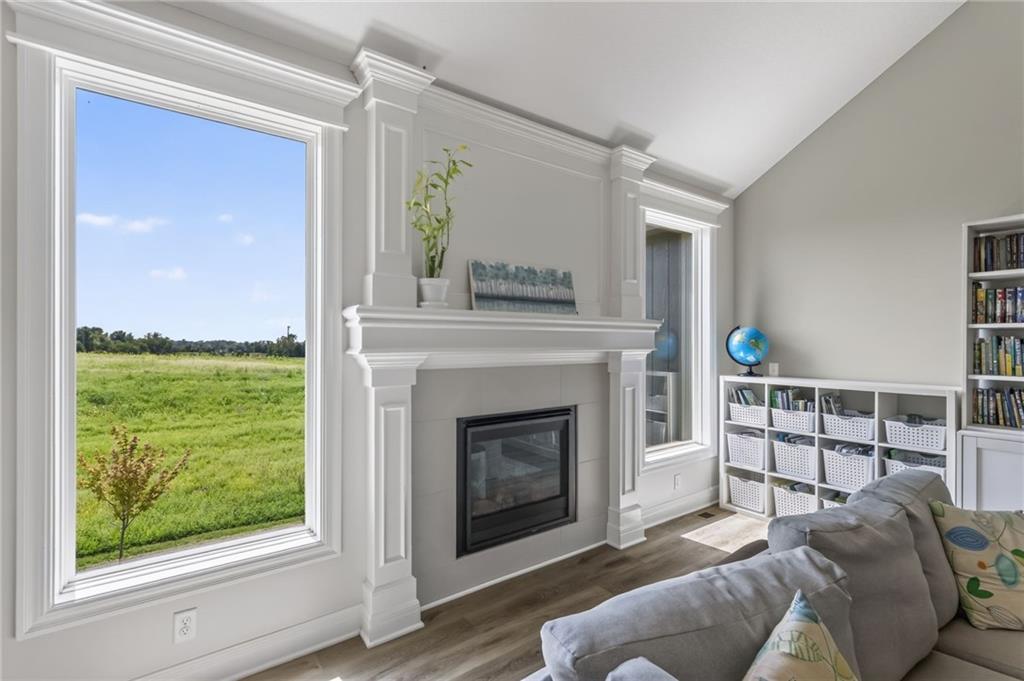 1015 Fox Trot Drive Property Photo 8