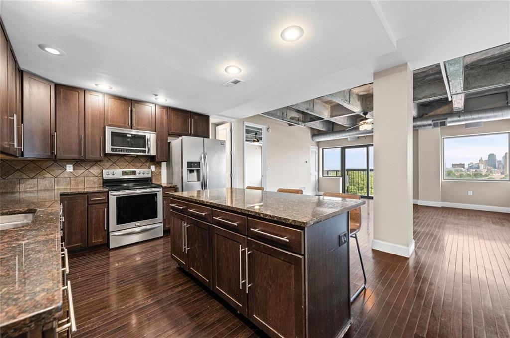 2940 Baltimore Avenue Property Photo 1