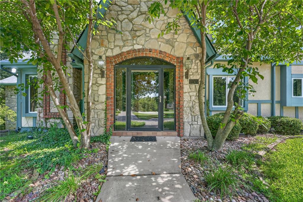 6807 Cedar Bend N/a Property Photo 4