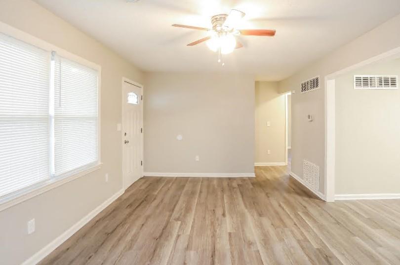 1904 N Kendall Road Property Photo 2