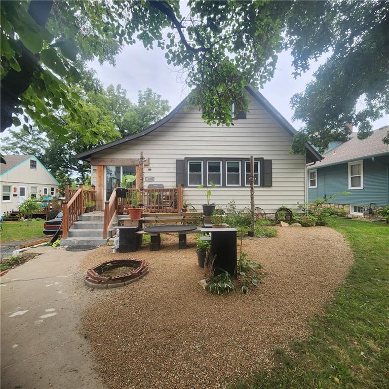 2030 Sandusky Avenue Property Photo 1