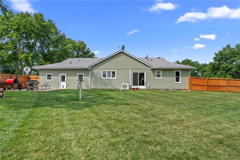 4237 Lakeview Drive Property Photo 27