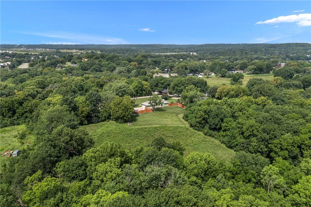 4237 Lakeview Drive Property Photo 33