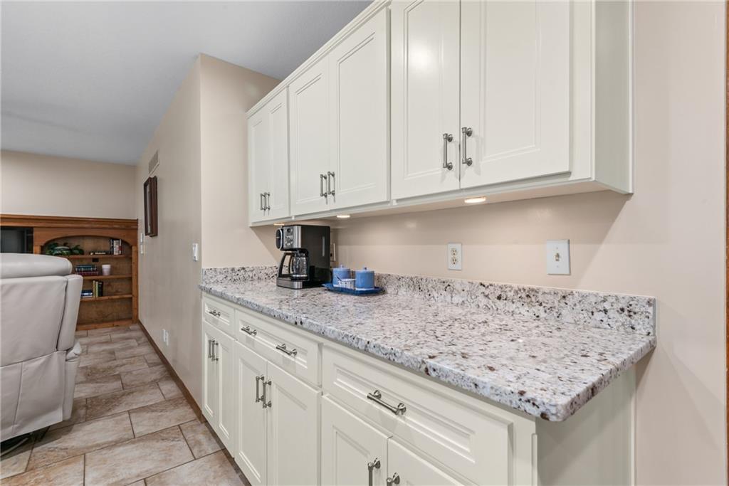 12110 S Acuff Lane Property Photo 12