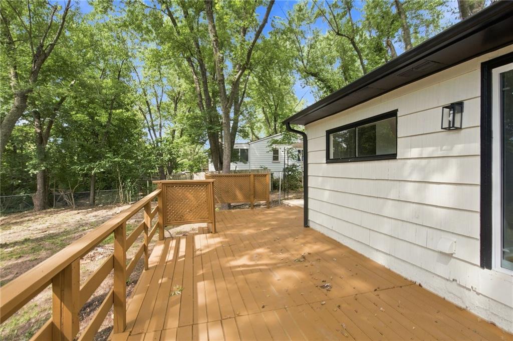 1724 S Trail Ridge Drive Property Photo 25