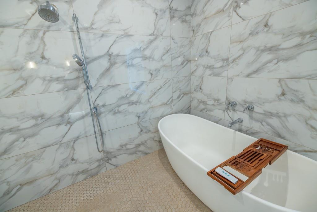 8937 Westlake Road Property Photo 60