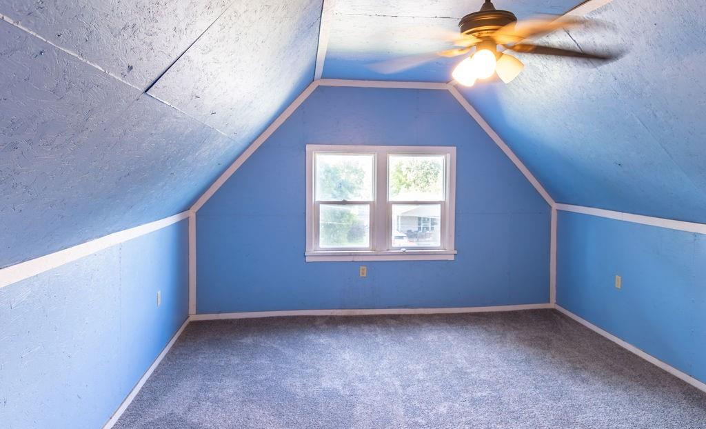 2402 Mitchell Avenue Property Photo 10