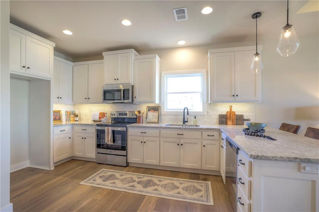 17079 W 168th Place Property Photo 17